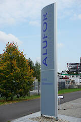 Pylon C Alufor gewölbt vorn